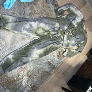 Green tie dye set💚